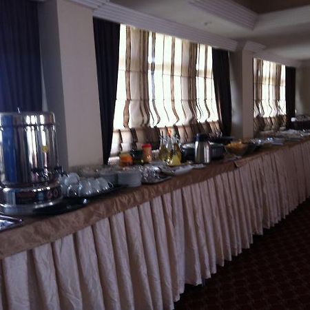 Madi Hotel ואן מראה חיצוני תמונה